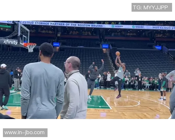 布朗在美国男篮落选后展现巅峰状态引发热议与期待